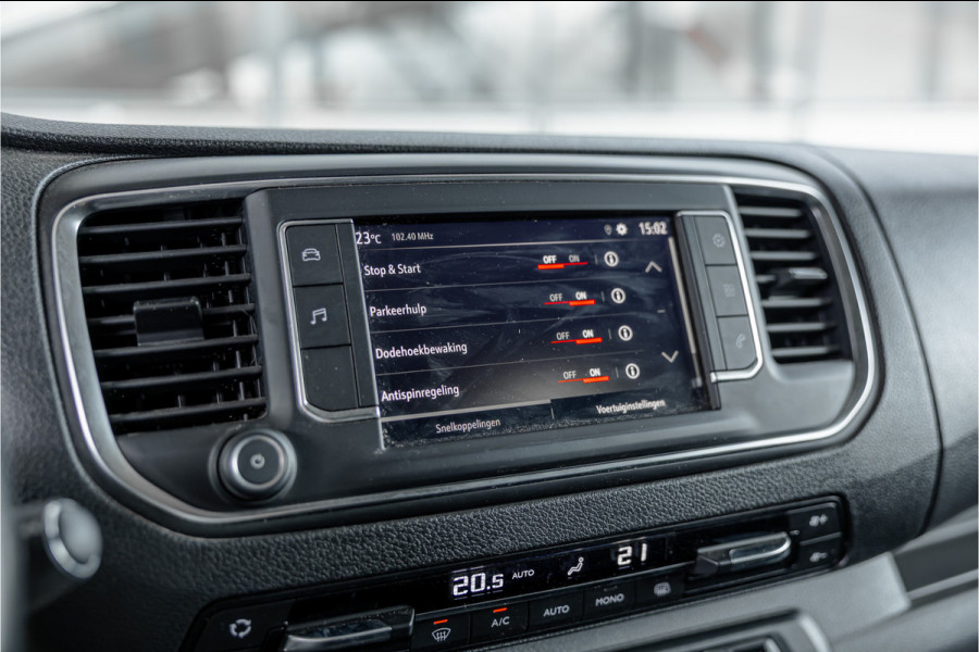 Opel Vivaro 2.0 CDTI L3H1 XL Edition | Automaat | CarPlay | Camera | Stoelverwarming | Trekhaak | F1 Flippers | Cruise control | Bedrijfswageninrichting | 3-Zitter | Nieuwe APK