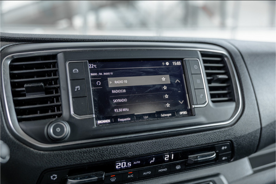 Opel Vivaro 2.0 CDTI L3H1 XL Edition | Automaat | CarPlay | Camera | Stoelverwarming | Trekhaak | F1 Flippers | Cruise control | Bedrijfswageninrichting | 3-Zitter | Nieuwe APK