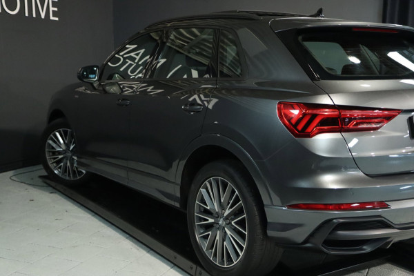 Audi Q3 40 TFSI Quattro 3x S-Line / PANO / VIRTUAL / ACC / CAMERA / DODEHOEK / 19'