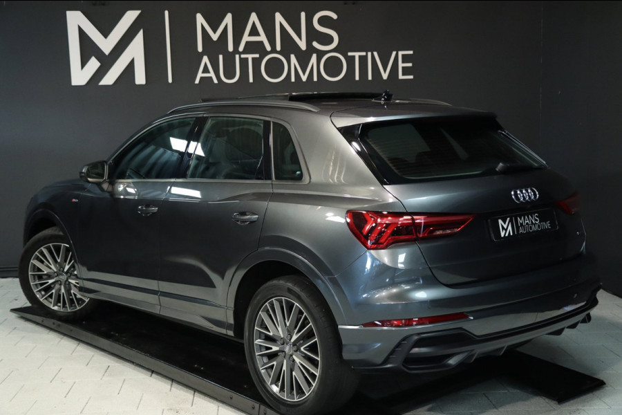 Audi Q3 40 TFSI Quattro 3x S-Line / PANO / VIRTUAL / ACC / CAMERA / DODEHOEK / 19'