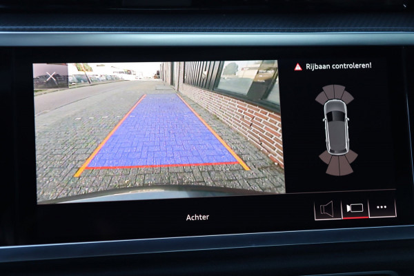Audi Q3 40 TFSI Quattro 3x S-Line / PANO / VIRTUAL / ACC / CAMERA / DODEHOEK / 19'