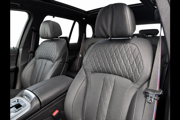 BMW X5 XDrive45e M-Sport | Grigio Telesto | Pano | Laser | Trekhaak | Softclose | Stoelventilatie | Entertainment achter