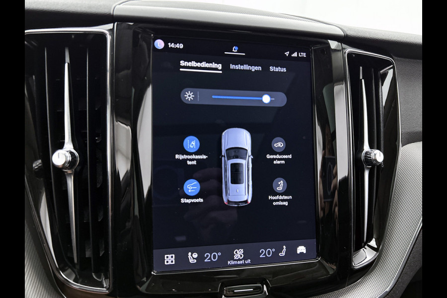 Volvo XC60 2.0 T6 Plug-in LongRange AWD Plus Bright / Panoramadak / Pdc+Camera / NL.Auto / Stoel-Stuurverwarming / Apk 02-2027