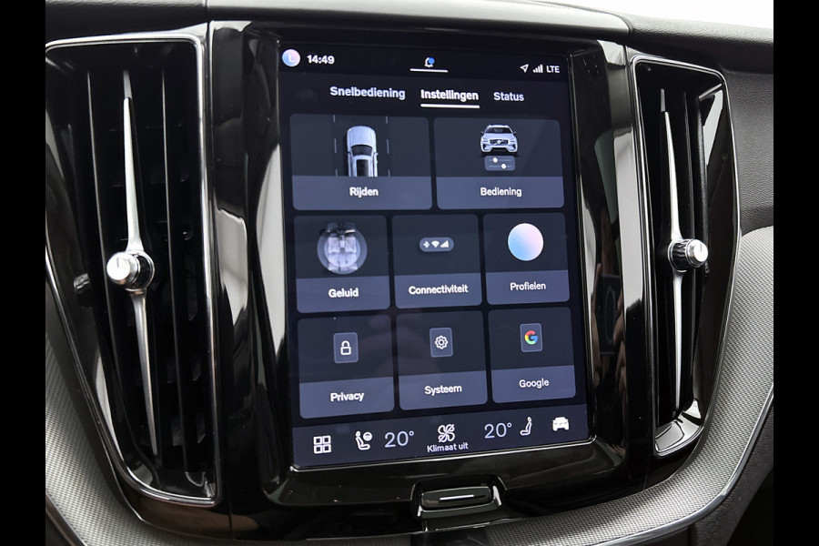 Volvo XC60 2.0 T6 Plug-in LongRange AWD Plus Bright / Panoramadak / Pdc+Camera / NL.Auto / Stoel-Stuurverwarming / Apk 02-2027