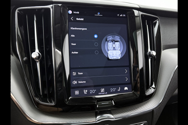 Volvo XC60 2.0 T6 Plug-in LongRange AWD Plus Bright / Panoramadak / Pdc+Camera / NL.Auto / Stoel-Stuurverwarming / Apk 02-2027