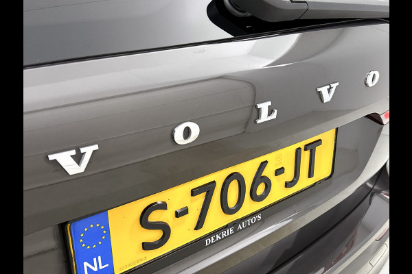 Volvo XC60 2.0 T6 Plug-in LongRange AWD Plus Bright / Panoramadak / Pdc+Camera / NL.Auto / Stoel-Stuurverwarming / Apk 02-2027
