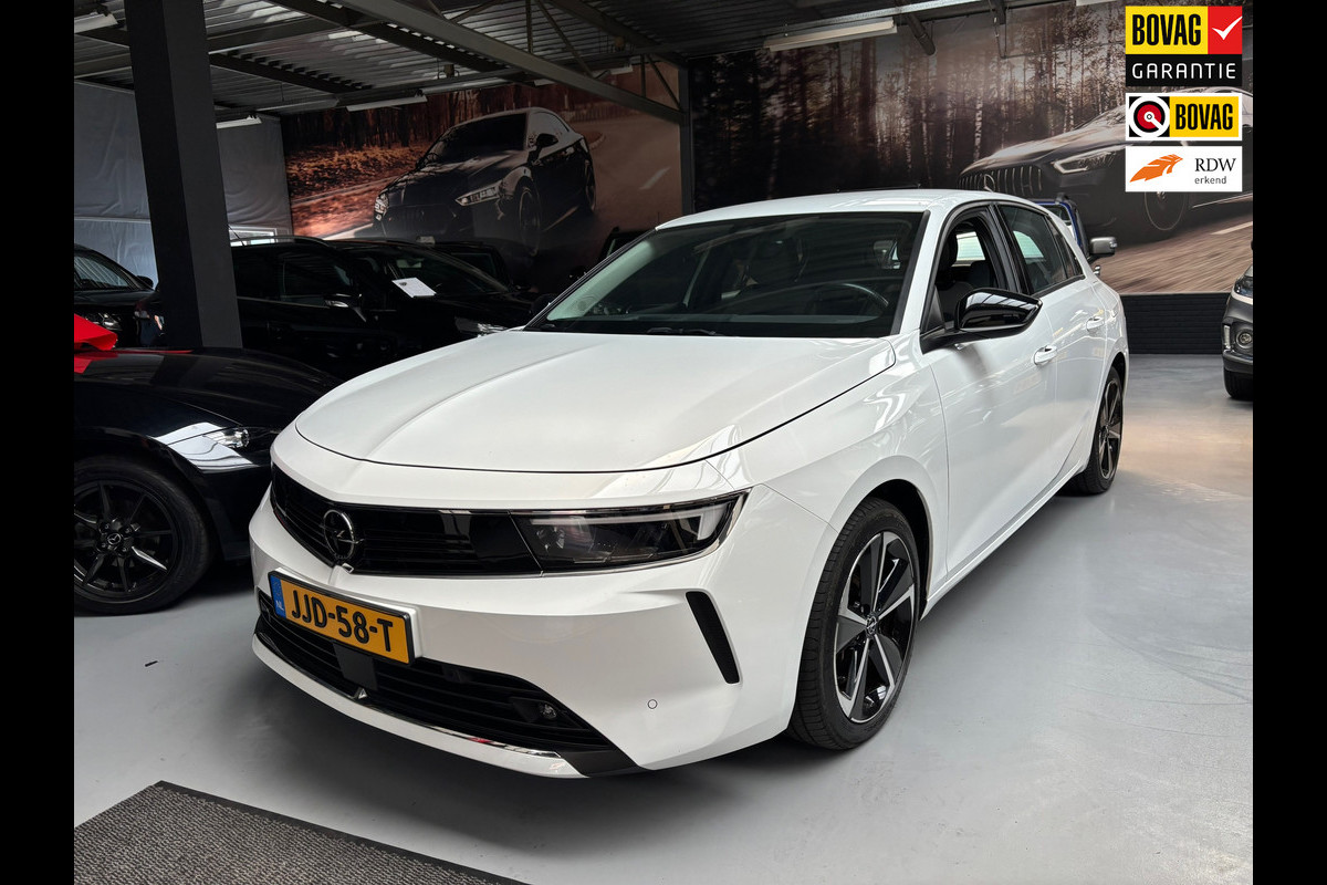 Opel Astra 1.6 Hybrid Edition Carplay
