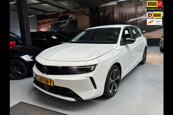Opel Astra 1.6 Hybrid Edition Carplay