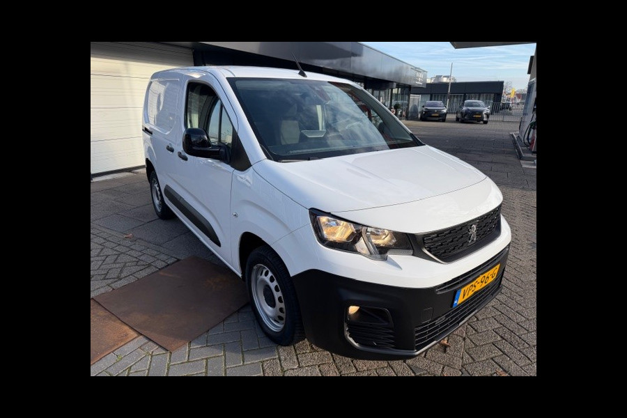 Peugeot Partner 1.5 BlueHDI Premium AIRCO I APPLE CARPLAY I 2 SCHUIFDEUREN I AUOMAAT I 1e EIGENAAR I VOLLEDIGE ONDERHOUDSHISTORIE VOOR 250 EURO EXTRA MET IMPERIAAL