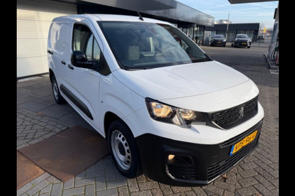 Peugeot Partner 1.5 BlueHDI Premium AIRCO I APPLE CARPLAY I 2 SCHUIFDEUREN I AUOMAAT I 1e EIGENAAR I VOLLEDIGE ONDERHOUDSHISTORIE VOOR 250 EURO EXTRA MET IMPERIAAL