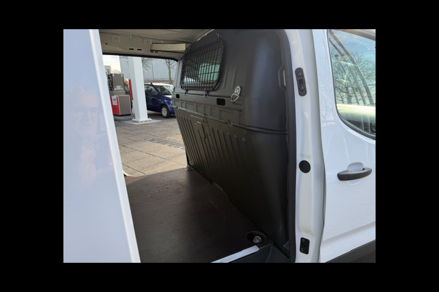 Peugeot Partner 1.5 BlueHDI Premium AIRCO I APPLE CARPLAY I 2 SCHUIFDEUREN I AUOMAAT I 1e EIGENAAR I VOLLEDIGE ONDERHOUDSHISTORIE VOOR 250 EURO EXTRA MET IMPERIAAL