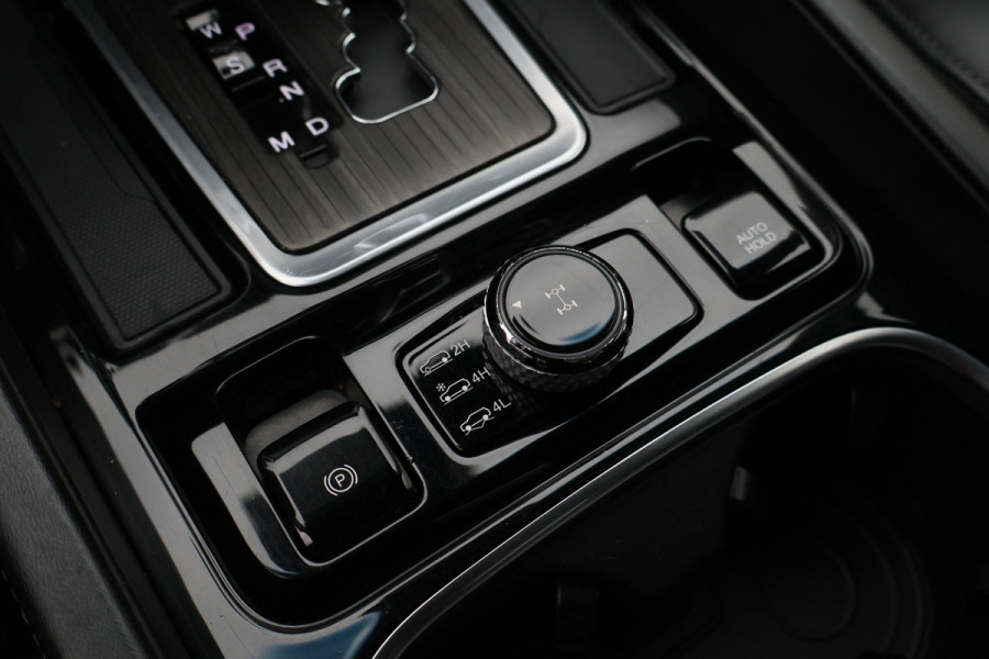 SsangYong Rexton 2.2 e-XDi Quartz Camera, Trekhaak 3500KG, Apple CarPlay, Cruise, Leer, PDC, 18"