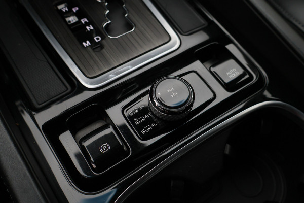 SsangYong Rexton 2.2 e-XDi Quartz Camera, Trekhaak 3500KG, Apple CarPlay, Cruise, Leer, PDC, 18"