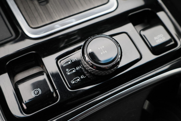 SsangYong Rexton 2.2 e-XDi Quartz Camera, Trekhaak 3500KG, Apple CarPlay, Cruise, Leer, PDC, 18"