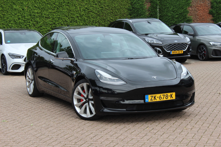 Tesla Model 3 Performance AWD 75 kWh / SoH 85,1% / Autopilot / Panoramadak / Camera / Leder / 20''' Leder / Premium Audio