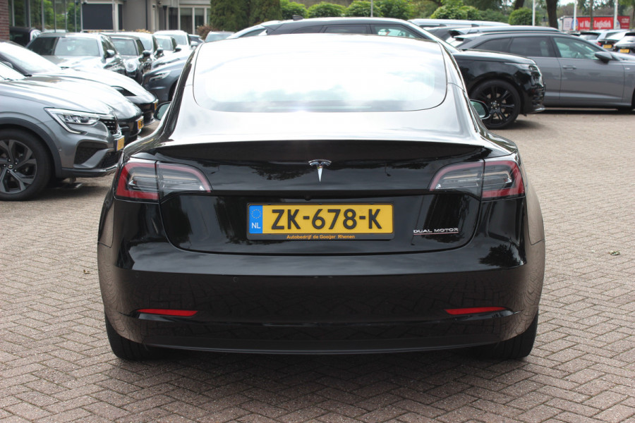 Tesla Model 3 Performance AWD 75 kWh / SoH 85,1% / Autopilot / Panoramadak / Camera / Leder / 20''' Leder / Premium Audio