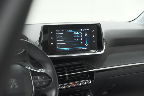 Peugeot 208 PureTech 100 Allure Pack | Parkeersensoren | Apple Carplay | Stoelverwarming