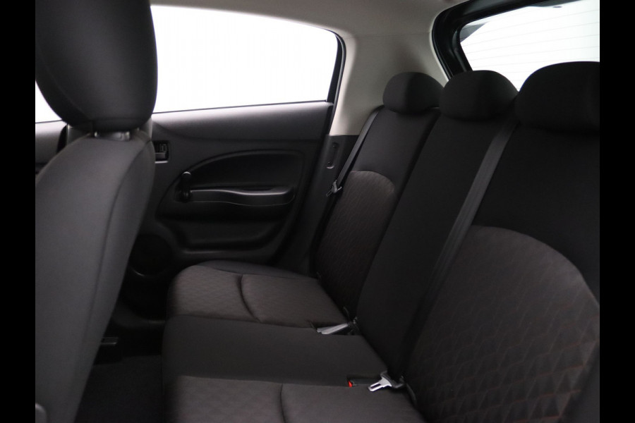 Mitsubishi Space Star 70pk Active Airco | Carplay