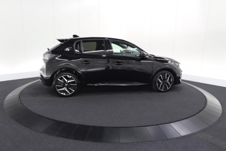 Peugeot 208 1.2 Hybrid 145 e-DCS6 GT | Alcantara Pakket | Camera | Apple Carplay | Stoelverwarming