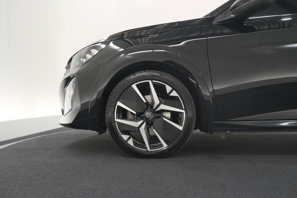 Peugeot 208 1.2 Hybrid 145 e-DCS6 GT | Alcantara Pakket | Camera | Apple Carplay | Stoelverwarming