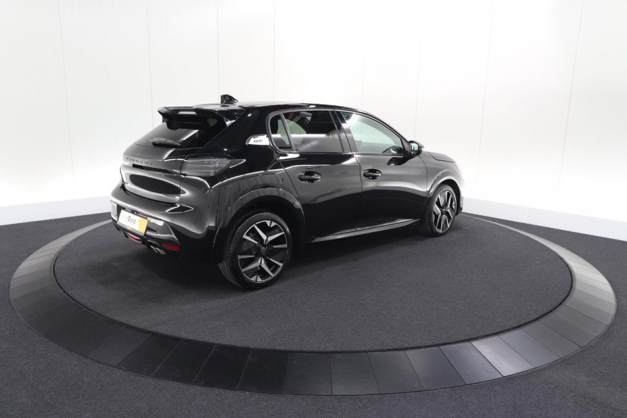 Peugeot 208 1.2 Hybrid 145 e-DCS6 GT | Alcantara Pakket | Camera | Apple Carplay | Stoelverwarming