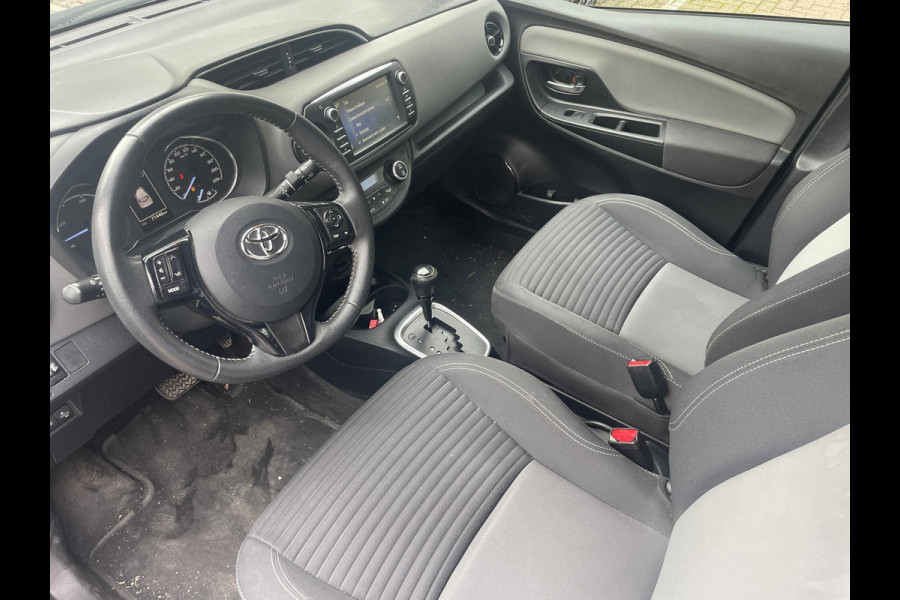 Toyota Yaris 1.5 Hybrid Dynamic Garantie tot 05-2030 | Camera | Airco |Lichtmetalen velgen | Climate control