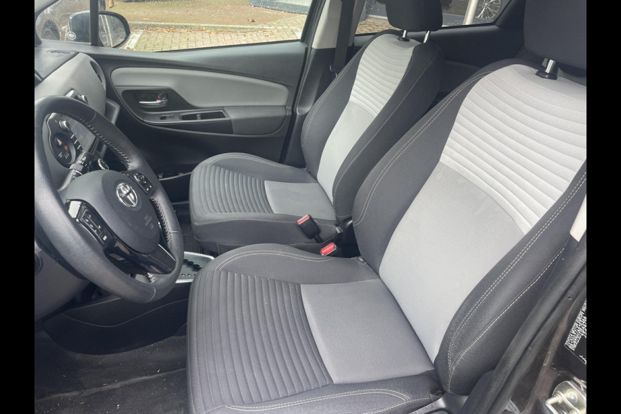 Toyota Yaris 1.5 Hybrid Dynamic Garantie tot 05-2030 | Camera | Airco |Lichtmetalen velgen | Climate control