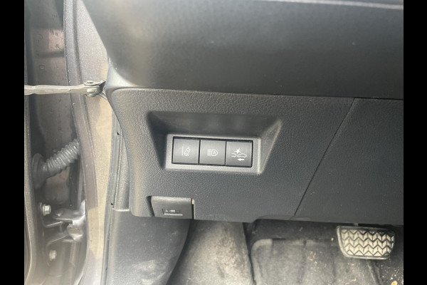 Toyota Yaris 1.5 Hybrid Dynamic Garantie tot 05-2030 | Camera | Airco |Lichtmetalen velgen | Climate control