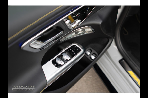 Mercedes-Benz E-Klasse AMG 53 4M Edition 1 Full Carbon in- en exterieur|Bumester 4D|Schaalstoelen|Keyless|Stoelkoeling|ACC|Performance Sound|360°Camera|Superscreen