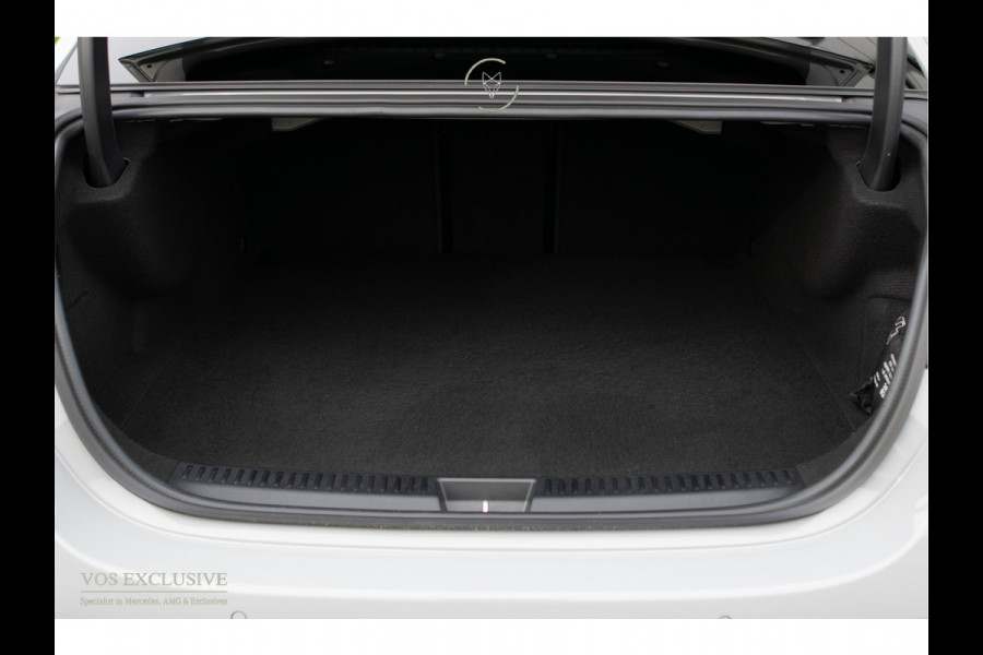 Mercedes-Benz E-Klasse AMG 53 4M Edition 1 Full Carbon in- en exterieur|Bumester 4D|Schaalstoelen|Keyless|Stoelkoeling|ACC|Performance Sound|360°Camera|Superscreen