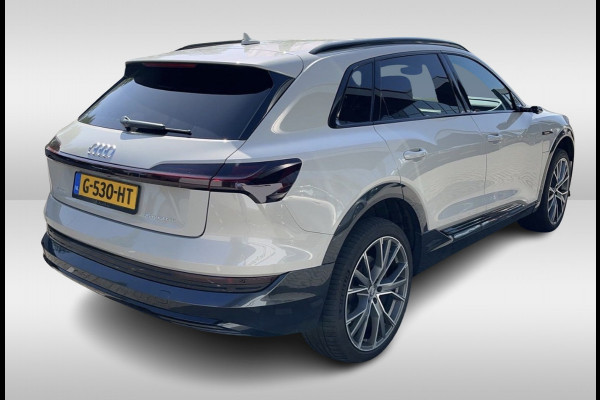 Audi e-tron e-tron 55 quattro advanced 95 kWh / SoH 92,3% / Trekhaak / Panoramadak / 360Camera / Keyless / 21'' / Matrix LED / B&O / CarPlay / Dodehoek / DAB / ACC