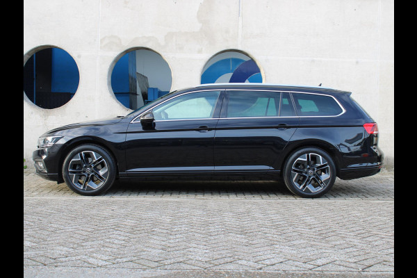 Volkswagen Passat Variant 1.5 TSI Business | PANORAMISCH SCHUIFDAK | WINTER PAKKET | APPLE CARPLAY | TREKHAAK |