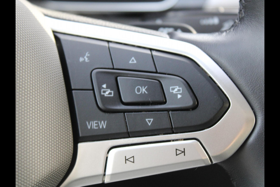 Volkswagen Passat Variant 1.5 TSI Business | PANORAMISCH SCHUIFDAK | WINTER PAKKET | APPLE CARPLAY | TREKHAAK |
