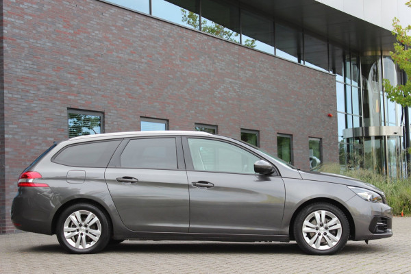 Peugeot 308 SW 1.2 PureTech Blue Lease Executive