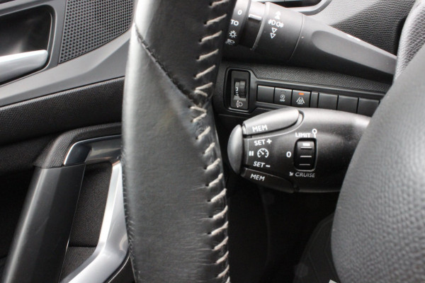 Peugeot 308 SW 1.2 PureTech Blue Lease Executive