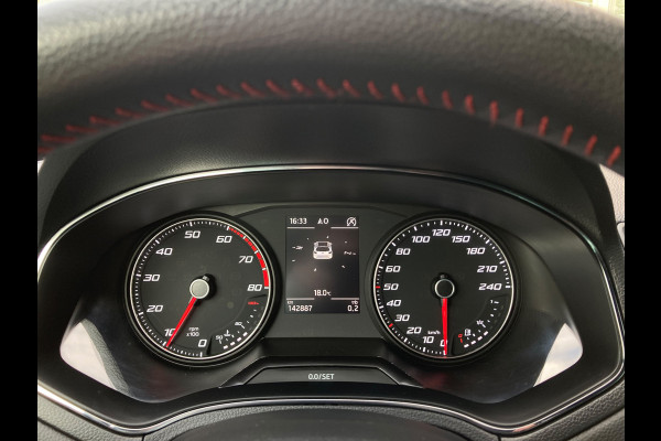Seat Arona 1.0 TSI FR Xcellence Business Intense | Navigatie | Camera | Cruise