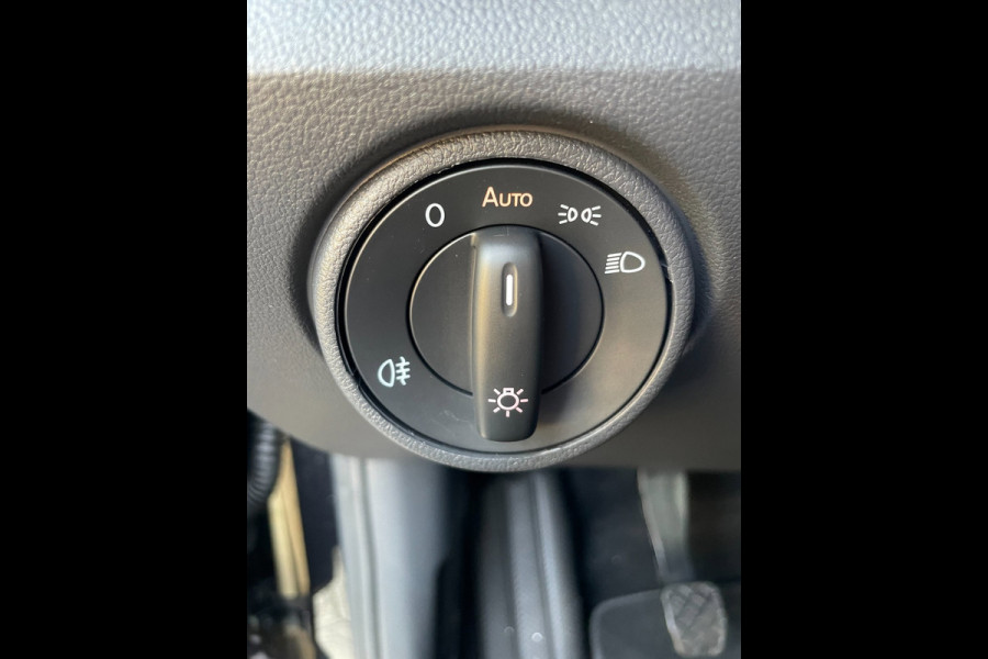 Volkswagen up! 1.0 BMT move up! | Eerste eigenaar | NL-auto