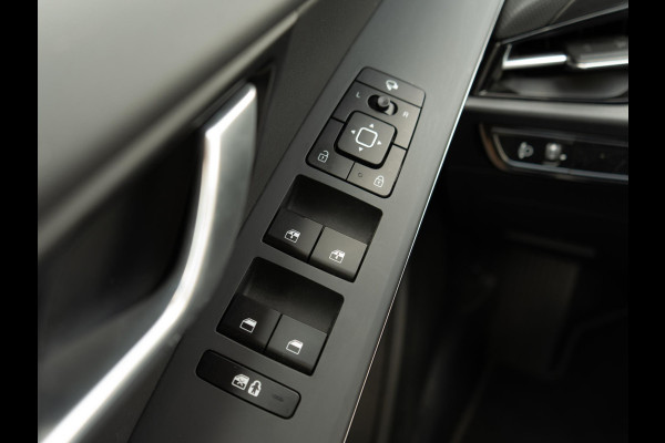 Kia Niro EV Edition Advanced 64.8 kWh | Stoel en stuurverwarming | Navigatie |