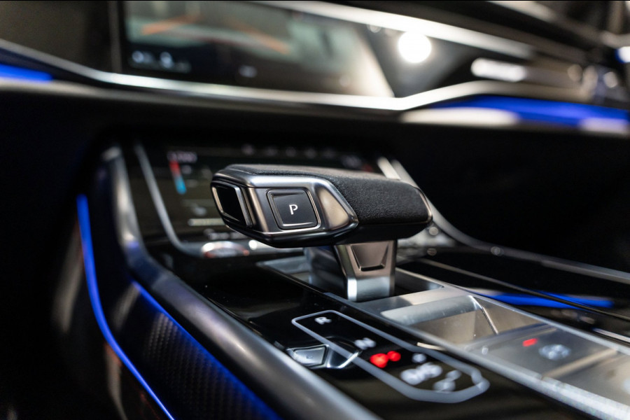 Audi Q8 4.0 TFSI RS Q8 quattro Pano Keramisch CARBON B&O 3D FULL