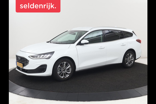 Ford Focus 1.0 EcoBoost Hybrid Titanium Style | Trekhaak | Carplay | Navigatie | Keyless | Full LED | Parkeerhulp | Climate control | Bluetooth | Cruise control