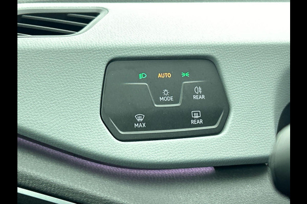 Volkswagen ID.3 Pro Edition 58 kWh SOH 90 % Climate Control Navigatie Apple Carplay PDC VA + Camera Adaptive Cruise Control Full LED Stoel/Stuurverwarming Alcantara bekleding