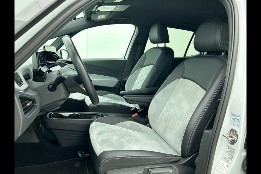 Volkswagen ID.3 Pro Edition 58 kWh SOH 90 % Climate Control Navigatie Apple Carplay PDC VA + Camera Adaptive Cruise Control Full LED Stoel/Stuurverwarming Alcantara bekleding