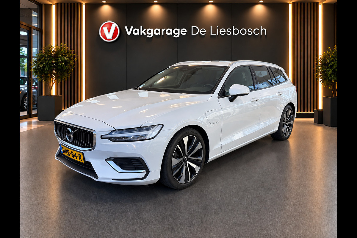 Volvo V60 2.0 T6 Recharge AWD R-Design / 360 camera / Panoramadak / Leder / head-up / Harman-Kardon