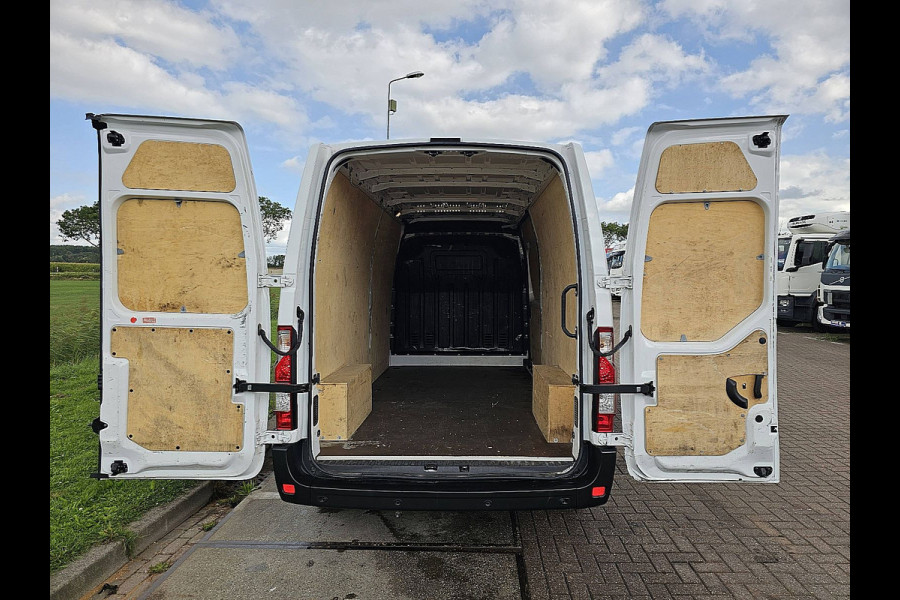 Renault Master T35 2.3 dCi 150 L3H2 Energy Comfort Cruise control, Airco, Pdc, Navi