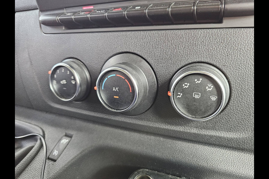Renault Master T35 2.3 dCi 150 L3H2 Energy Comfort Cruise control, Airco, Pdc, Navi