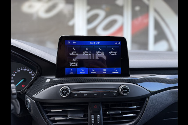 Ford Focus 1.0 Titanium Business Automaat / Keyless / Carplay / Navigatie / PDC v+a