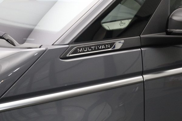 Volkswagen Multivan 1.4 eHybrid 218 PK L1H1 Style 7P PHEV, Trekhaak, Elek. Schuifdeuren, Adap. Cruise Control, Matrix-LED