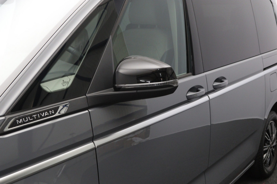 Volkswagen Multivan 1.4 eHybrid 218 PK L1H1 Style 7P PHEV, Trekhaak, Elek. Schuifdeuren, Adap. Cruise Control, Matrix-LED