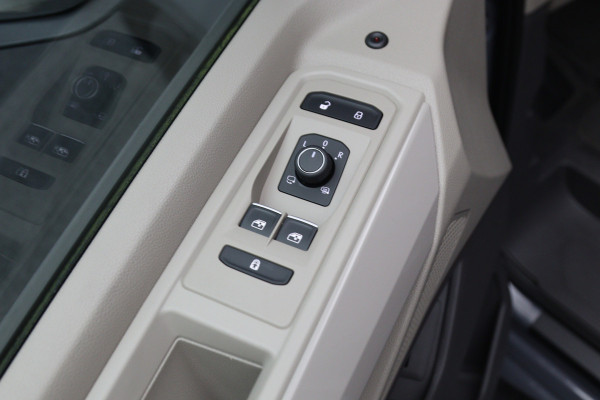 Volkswagen Multivan 1.4 eHybrid 218 PK L1H1 Style 7P PHEV, Trekhaak, Elek. Schuifdeuren, Adap. Cruise Control, Matrix-LED