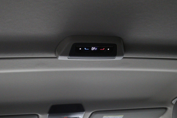 Volkswagen Multivan 1.4 eHybrid 218 PK L1H1 Style 7P PHEV, Trekhaak, Elek. Schuifdeuren, Adap. Cruise Control, Matrix-LED